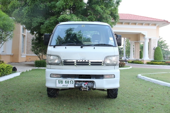 กระป้อ4x4 ญี่ปุ่น เครื่อง1300cc 4สูบ  แต่งมาพอสมควร เชิญชมครับ