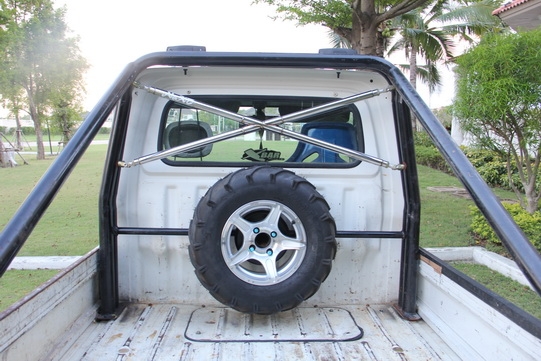 กระป้อ4x4 ญี่ปุ่น เครื่อง1300cc 4สูบ  แต่งมาพอสมควร เชิญชมครับ