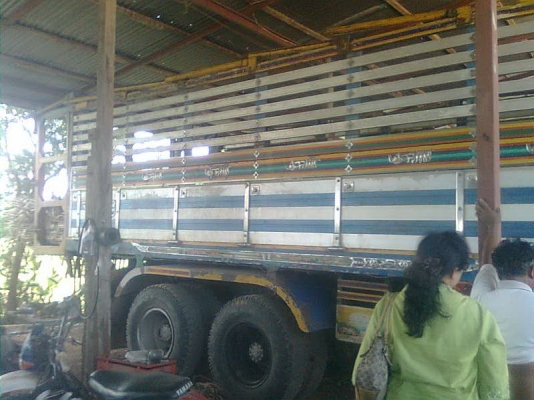 ขาย10ล้อ HINO 3M สองเพลาดั้มชล สภาพสวยงาม