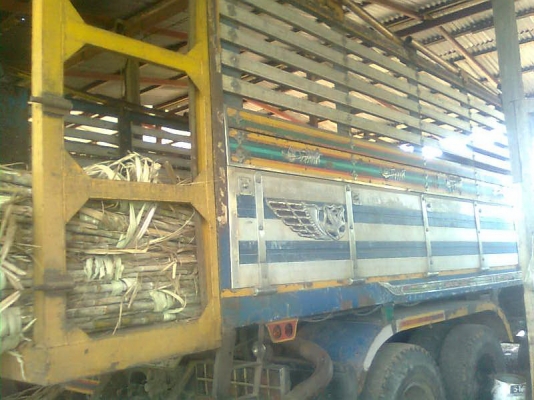 ขาย10ล้อ HINO 3M สองเพลาดั้มชล สภาพสวยงาม