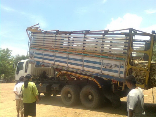 ขาย10ล้อ HINO 3M สองเพลาดั้มชล สภาพสวยงาม