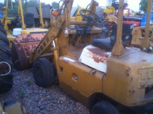 รถตัก komatsu jh 60 A   รถนอก