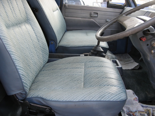 ขาย 6ล้อ อีซูซุ NPR 115แรง ยาว 4.30 ปี1992 สภาพสวยเดิมเครื่องดี พร้อมใช้งาน ชมก่อนได้ครับ สนใจติดต่อ 081-9425443 ขาย 6ล้อ อีซูซุ NPR 115แรง ยาว 4.30 ปี1992 สภาพสวยเดิมเครื่องดี พร้อมใช้งาน ชมก่อนได้ครับ สนใจติดต่อ 081-9425443