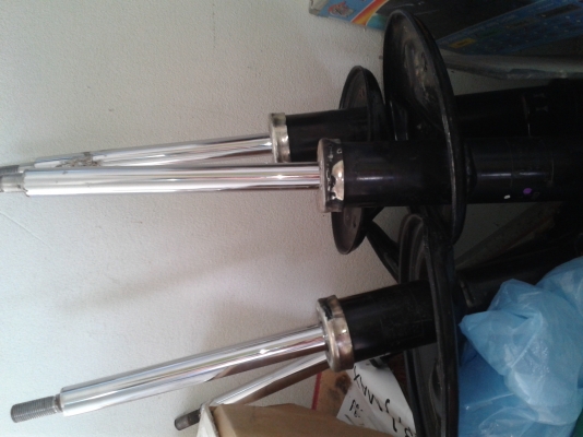 โช้คอัพ TOYOTA Camry