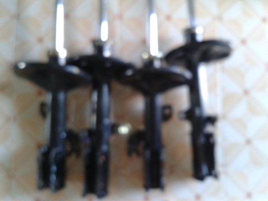 โช้คอัพ TOYOTA Camry