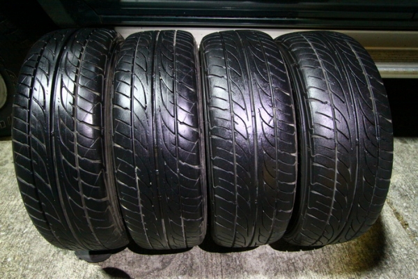 กะทะ14 4รู100 ดุมกลางใหญ่ + ยาง DUNLOP 185/65/14 ปี09 กะทะ14 4รู100 ดุมกลางใหญ่ + ยาง DUNLOP 185/65/14 ปี09