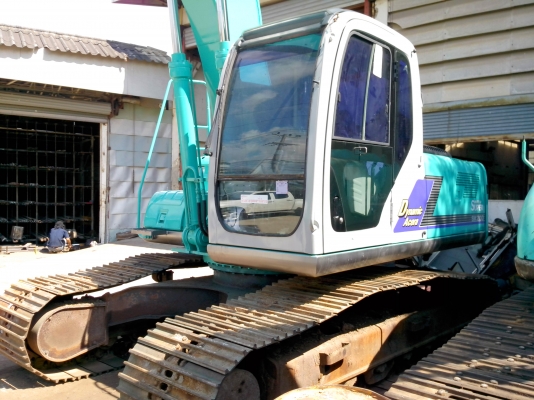ต้องการขายรถแบ็คโฮ KOBELCO 200 YN09 บูมยาว