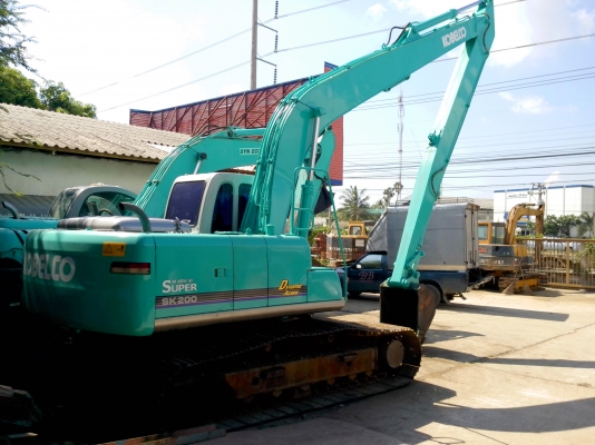 ต้องการขายรถแบ็คโฮ KOBELCO 200 YN09 บูมยาว