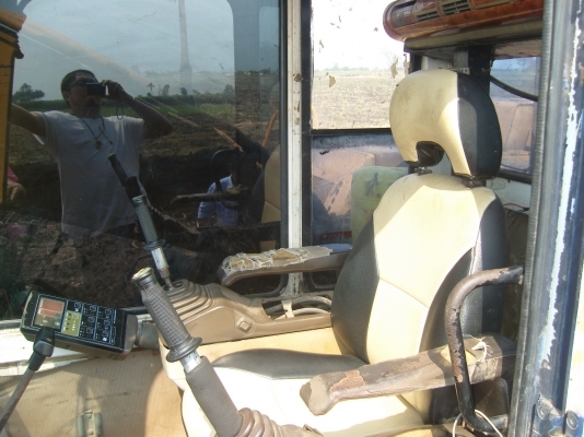 ขายKOMATSU PC 200-5ซี่เรียล61789 สภาพสวยพร้อมใช้ ไฟฟ้าครบ เล่มพร้อมติดต่อได้ทีคุณ อ๊อฟ พิจิตร 086-737-9991 ขายKOMATSU PC 200-5ซี่เรียล61789 สภาพสวยพร้อมใช้ ไฟฟ้าครบ เล่มพร้อมติดต่อได้ทีคุณ อ๊อฟ พิจิตร 086-737-9991