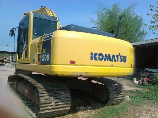ขายKOMATSU PC 200-8 6,XXXชั่วโมง สภาพสวยรถห้างแท้ๆ พร้อมใช้ ติดต่อได้ที่คุณอ๊อฟ พิจิตร 086-737-9991