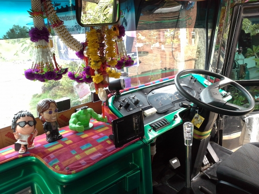 ขายบัสแอร์ 6 ล้อ12 เมตรถุงลมเครื่องท้ายแอร์ไฟฟ้าตัวถังเชิดชัยสเตนเลสทั้งลูกเบาะกํามะหยี่ 45 ที่นั่งเปลี่ยนเครื่องเกียร์อินเตอร์หม้อนํ้าใหม่ ขายบัสแอร์ 6 ล้อ12 เมตรถุงลมเครื่องท้ายแอร์ไฟฟ้าตัวถังเชิดชัยสเตนเลสทั้งลูกเบาะกํามะหยี่ 45 ที่นั่งเปลี่ยนเครื่องเกียร์อินเตอร์หม้อนํ้าใหม่