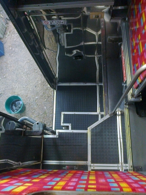 ขายบัสแอร์ 6 ล้อ12 เมตรถุงลมเครื่องท้ายแอร์ไฟฟ้าตัวถังเชิดชัยสเตนเลสทั้งลูกเบาะกํามะหยี่ 45 ที่นั่งเปลี่ยนเครื่องเกียร์อินเตอร์หม้อนํ้าใหม่ ขายบัสแอร์ 6 ล้อ12 เมตรถุงลมเครื่องท้ายแอร์ไฟฟ้าตัวถังเชิดชัยสเตนเลสทั้งลูกเบาะกํามะหยี่ 45 ที่นั่งเปลี่ยนเครื่องเกียร์อินเตอร์หม้อนํ้าใหม่