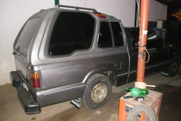 ขายกระบะแค็ป MAZDA B2500 "มังกรดำ" ปี38/95 เดิมๆ บางๆ เครื่องมังกร 2.5ไดเร็คฯ 90HP แห้งๆไม่เยิ้ม แรงดี ประหยัดสุด เกียร์โค้ง เข้าง่ายไม่หลุด ช่วงล่างแน่น คัสซีสวยไม่มีผุ ไม่ดาม กระบะไม่ผุ บางๆสีเดิม หน้า-หลังเดิมจัด ภายในสวย คอนโซลครบ แอร์ พ.ธรร