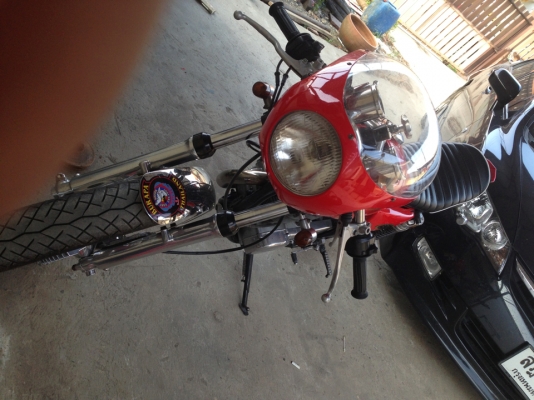 ขาย Yamaha sr 500 cc Cafe รถใช้ประจำ ของเหลวเปลี่ยนเรียบร้อย  รถวิ่ง 150 สบาย (ถ้าไม่เสียวก่อน อิอิ) เครื่องแน่นแรงดีไม่มีเยิ้ม สีถังทำมาใหม่!!