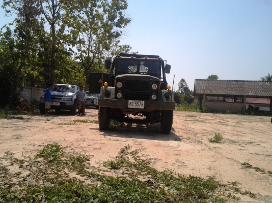 ขายด่วน..รถสิบล้อ เรียว เครื่องนิสสัน ยูดี PE6 turbo 270 hp รถสวย คลาสสิก ใช้ใส่รถแบคโฮ CAT 320 D ได้ มีทะเบียนครบ.