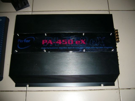 ขายแอมป็ 4CHตามรูปไม่เคยซ่อมสติกเกอร์ยังไม่ได้แกะ