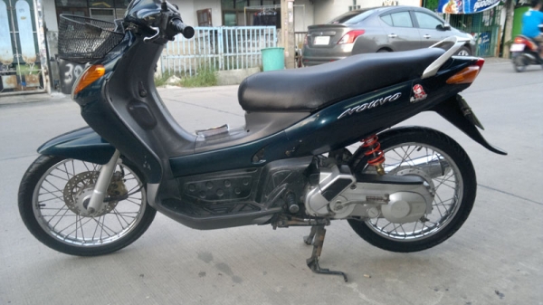 นูโวตัวเก่า115 เดิมๆสวยมากๆ 15000 บาท