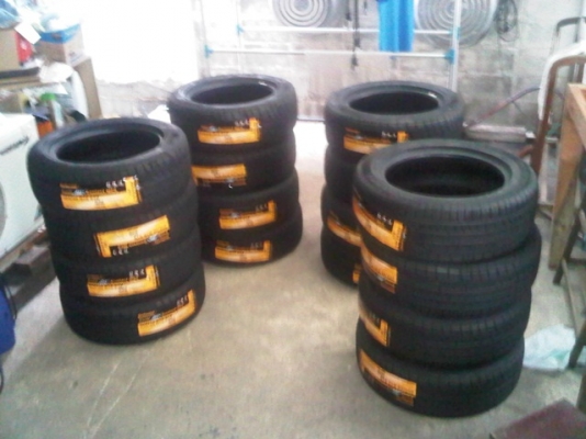 ยางใหม่ Continental  รุ่น  Conti Max Contact Mc5  ขนาด 205-55 R16 ปี 13