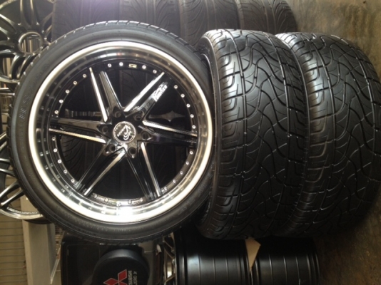 ล้อแมกซ์ 22" VALENZA แท้ พร้อมยาง สภาพ 98\% สวยมาก ราคาคุ้ม