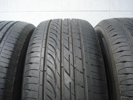 ยาง บริจสโตน 205-55-16 สวยๆ  1 ชุดปี10 3 เส้น 11 1 เส้น ดอกแน่่น