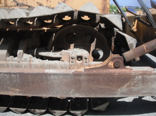 รถแทรกเตอร์ KOMATSU D31P-18 รถนอกนำเข้า สภาพดี เครื่องดี ไม่เคยใช้ในไทย  ติดต่อ มานะ 085-9049669