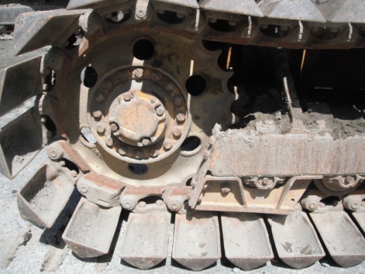 รถแทรกเตอร์ KOMATSU D31P-18 รถนอกนำเข้า สภาพดี เครื่องดี ไม่เคยใช้ในไทย  ติดต่อ มานะ 085-9049669