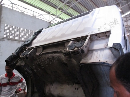 รถบรรทุก 6 ล้อดั๊มพ์ ยี่ห้อ MITSUBISHI จดทะเบียนเมื่อวันที่ 21 กุมภาพันธ์ 2546