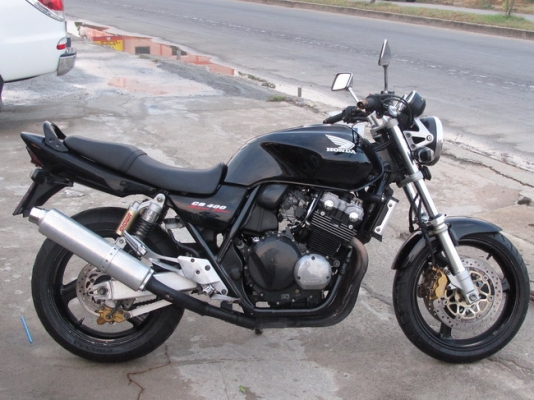 ขาย CB SF400 เทค1 ปี2001 ทะเบียนพร้อมโอน