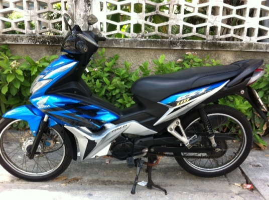 ขาย...Honda czi ปี 51 ระบบหัวฉีด ประหยัดน้ำมันขี่กลับบ้านได้เลย