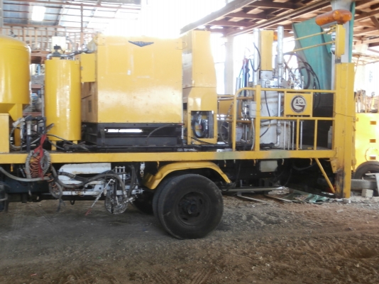 รถตีเส้นจราจร