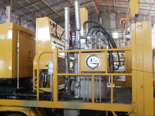 รถตีเส้นจราจร