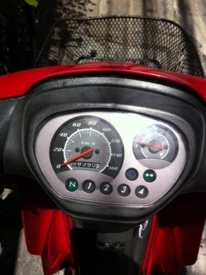 ขาย...yamaha spark 110cc ปี46 พร้อมเล่มทะเบียน ขี่กลับบ้านได้เลย ขาย...yamaha spark 110cc ปี46 พร้อมเล่มทะเบียน ขี่กลับบ้านได้เลย