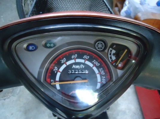 ขายYAMAHA MIO ปี 50 พร้อมเล่มทะเบียนโอน รุ่นตัวหนังสือจีน สภาพเดิมๆ สวยๆใช้งานได้ดี 9,500.-