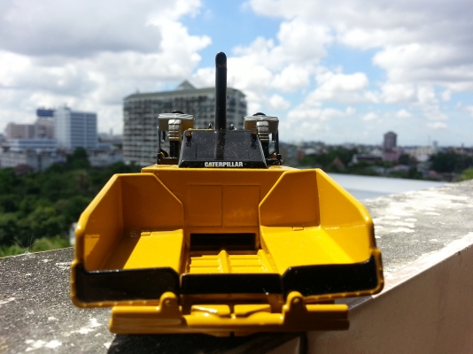 โมเดลรถปูยางคับAP600พร้องส่งคับ โมเดลรถปูยางคับAP600พร้องส่งคับ