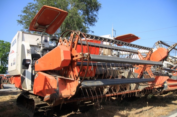 ขายรถเกี่ยว DC 95GM