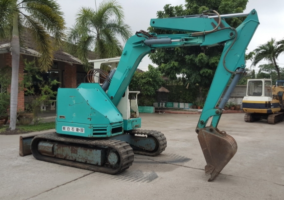 รถขุด Hanix S.B550