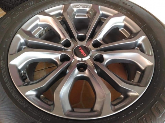 ล้อแท้ Toyota Fortuner TRD4 ขอบ 18 พร้อมยาง Bridgestone Dueler 684 265 60 18 ปี 2018 ยางสวย ล้อสวย ขายถูกๆ ทั้งชุด 43900.- *** ใส่ฟรี รับเทิร์น รับบัตรเครดิตทุกธนาคาร ส่งทั่วไทย *** ล้อแท้ Toyota Fortuner TRD4 ขอบ 18 พร้อมยาง Bridgestone Dueler 684 265 60 18 ปี 2018 ยางสวย ล้อสวย ขายถูกๆ ทั้งชุด 43900.- *** ใส่ฟรี รับเทิร์น รับบัตรเครดิตทุกธนาคาร ส่งทั่วไทย ***