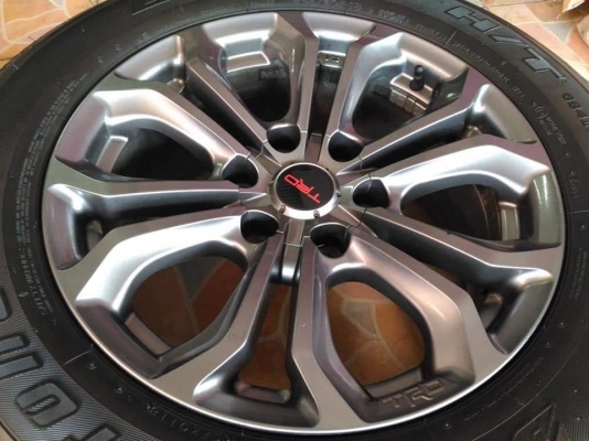 ล้อแท้ Toyota Fortuner TRD4 ขอบ 18 พร้อมยาง Bridgestone Dueler 684 265 60 18 ปี 2018 ยางสวย ล้อสวย ขายถูกๆ ทั้งชุด 43900.- *** ใส่ฟรี รับเทิร์น รับบัตรเครดิตทุกธนาคาร ส่งทั่วไทย *** ล้อแท้ Toyota Fortuner TRD4 ขอบ 18 พร้อมยาง Bridgestone Dueler 684 265 60 18 ปี 2018 ยางสวย ล้อสวย ขายถูกๆ ทั้งชุด 43900.- *** ใส่ฟรี รับเทิร์น รับบัตรเครดิตทุกธนาคาร ส่งทั่วไทย ***