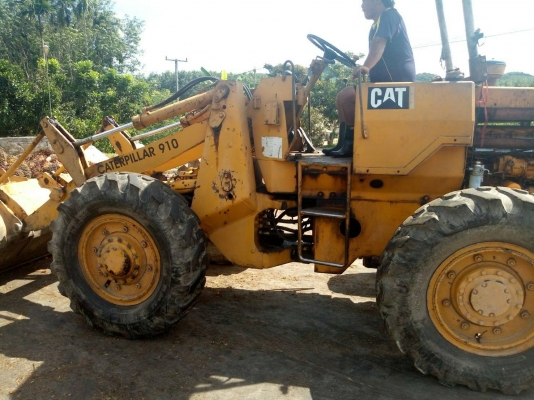 ขายรถตัก CAT.910 สภาพพร้อมใช้งานราคา 295,000