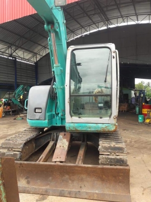 ขายจ้า..KOBELCO SK60SR  YT02  เก่านอกแท้  มีผานหน้า..และลายแย๊ก  เดิมๆๆ  เตรื่องปั๊มดี  พร้อมใช้  โทร 089-3818694 จ๊อย