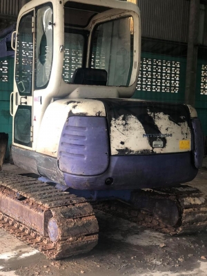 KOMATSU PC20-5 เครื่องปั้มดี เอวแน่น ช่วงล่างเต็ม ระบบไว  เอกสารอินวอยครบ #ยังไม่เคยใช้งานในไทย (รถกำลังเก็บงาน ทำสี เช็คเปลี่ยนถ่ายของเหลว เก็บงานหลวม) ชั่วโมงการทำงาน 2,9xx ชั่วโมง สนใจรีบจับจองเป็นเจ้าของได้เลยนะคับ ราคา240,000บาทต่อลองได้ หรือสนใจตามส