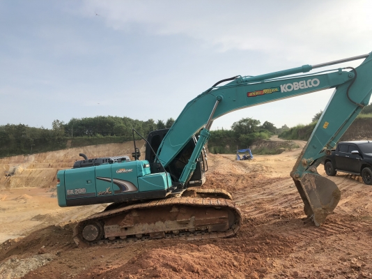 ขาย Kobelco sk 200 super xm