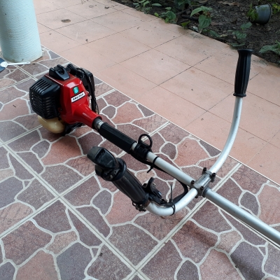 เครื่องตัดหญ้า Kioritz srm-265 เครื่องตัดหญ้า Kioritz srm-265