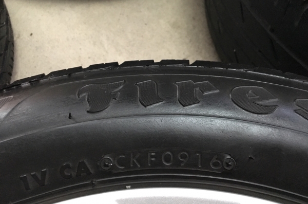 ล้อแม็ก Toyota Vios รุ่น 12 ก้าน ขอบ 15 พร้อมยาง 185-60-15 ปี 16 แม็กเดิม สภาพดี