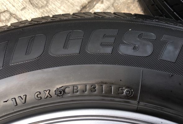 ล้อแม็ก ISUZU All New D-Max X-Series ขอบ 16 สีเทาดำ (ตะเกียบ)  พร้อมยาง Bridgestone 215-70-16 ปลายปี 15 ดอกหนาทุกเส้น