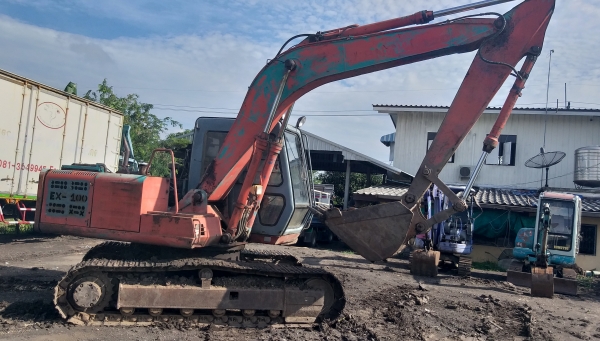 ขายครับ จอมอึด ฮิตาชิEx100-1ระบบดีแอร์หนาว เอวแน่น ขายครับ จอมอึด ฮิตาชิEx100-1ระบบดีแอร์หนาว เอวแน่น