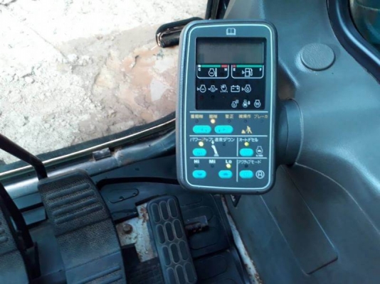 ขาย 850,000 KOMATSU pc 130-6 E ไฟฟ้าครบ เครื่องดี ปั๊มแรง เอวแน่น  ช่วงล่างเต็ม รถสวยสภาพพร้อมใช้มาก เอกกสารอินวอยท์ รถอยู่ กาฬสินธุ์ 090-772-3710 090-772-3708