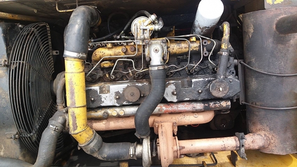 ขาย 695,000 CAT 320 B เอกสารเล่มทะเบียน ไฟฟ้าครบ เครื่องดี ปั๊มแรง เอวแน่น ช่วงล่างเต็ม บูมอาร์มมีปะ รถสีไม่สวย สภาพพร้อมใช้งาน รถอยู่ สิงห์บุรี 090-772-3710 090-772-3708