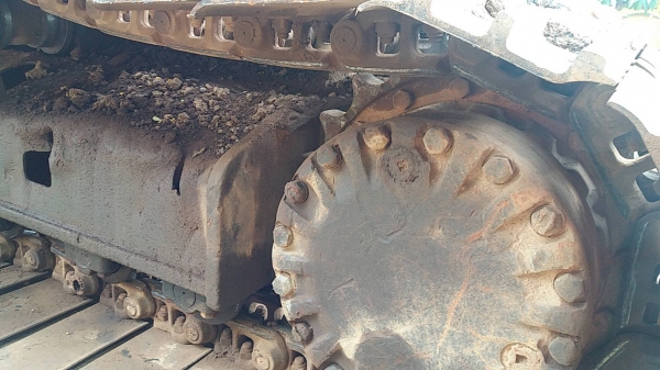 ขาย 695,000 CAT 320 B เอกสารเล่มทะเบียน ไฟฟ้าครบ เครื่องดี ปั๊มแรง เอวแน่น ช่วงล่างเต็ม บูมอาร์มมีปะ รถสีไม่สวย สภาพพร้อมใช้งาน รถอยู่ สิงห์บุรี 064-191-1112