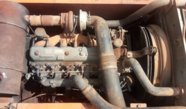 HITACHI ZX 200-1 รถใช้งาน 13,600 hr บอดี้สวยเดิมๆภายในเก๋ง แอร์เย็น ทำงานเร็วไม่มีโหลด ช่วงล่างเอวแน่น โซ่เต็มสภาพดีสุดๆครับพร้อมใช้งาน จัดไฟแนนซ์ได้เลยครับ